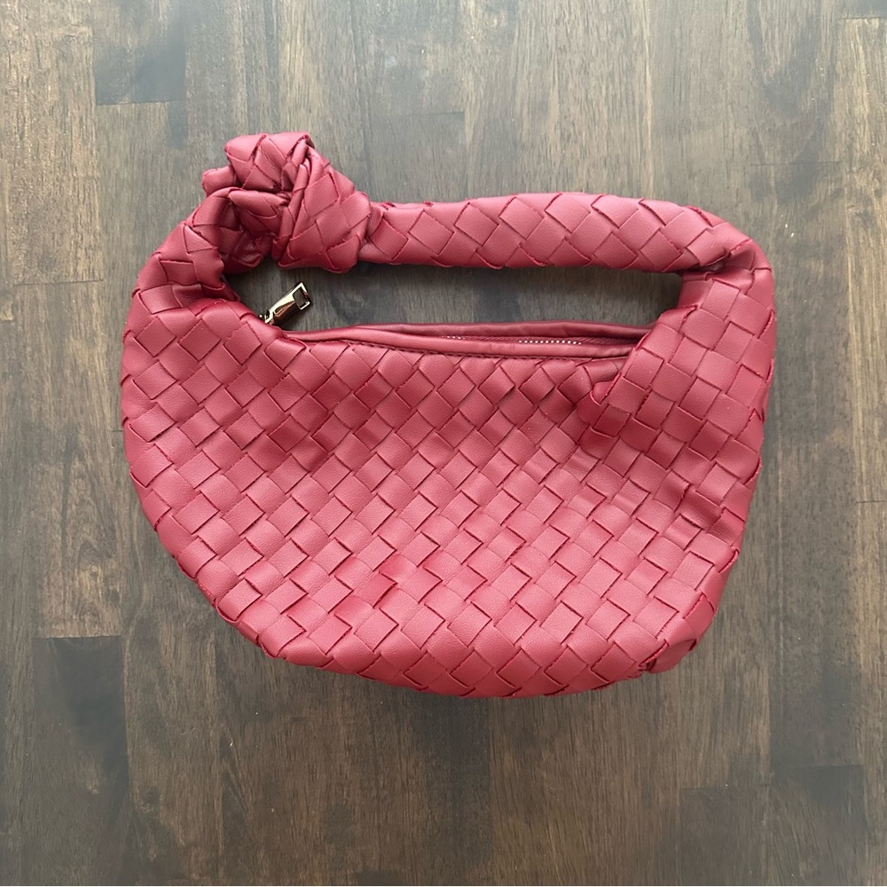 Women's Burgundy Knotted Woven Hobo Bag - Picture 3 of 12
